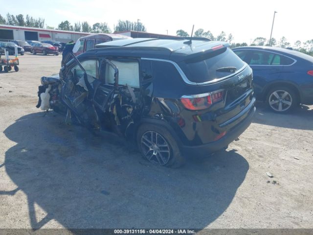 3C4NJCBB2JT487886 Jeep Compass Sun And Wheel Fwd