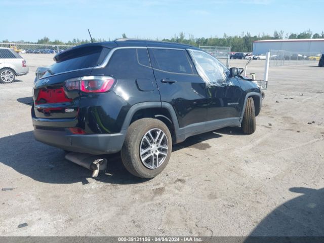 3C4NJCBB2JT487886 Jeep Compass Sun And Wheel Fwd