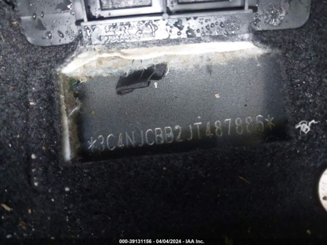 3C4NJCBB2JT487886 Jeep Compass Sun And Wheel Fwd