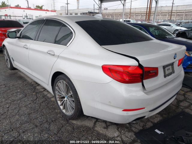 WBAJE5C50JWA95961 BMW 540I