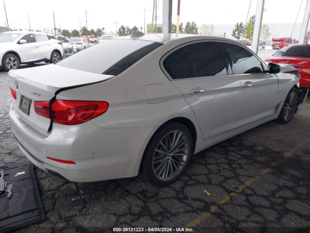 WBAJE5C50JWA95961 BMW 540I