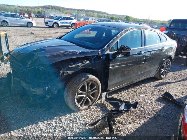 Ford FUSION SEL 2020 3FA6P0CDXLR180666 Image 2