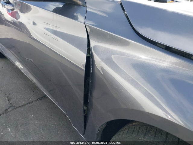 Honda ACCORD LX 2018 1HGCV1F14JA117856 Image 16