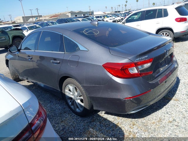 Honda ACCORD LX 2018 1HGCV1F14JA117856 Image 3