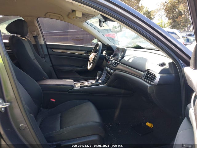 Honda ACCORD LX 2018 1HGCV1F14JA117856 Image 5