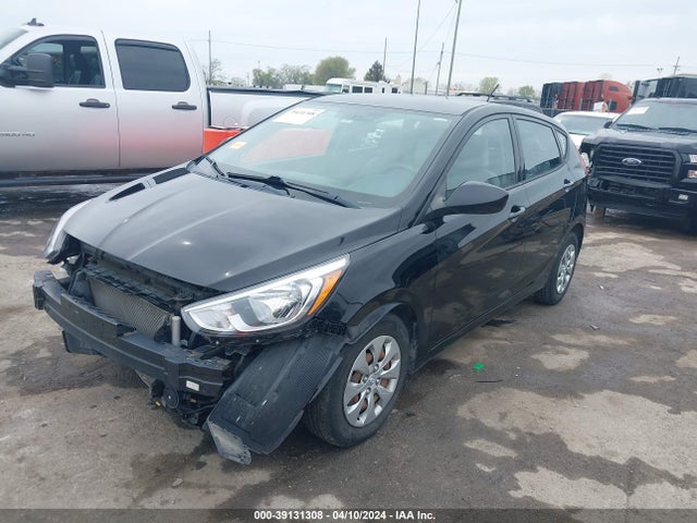 Hyundai ACCENT SE 2017 KMHCT5AE3HU325091 Image 2