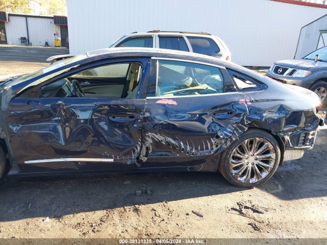 1G4ZR5SS8HU192812 Buick Lacrosse Premium