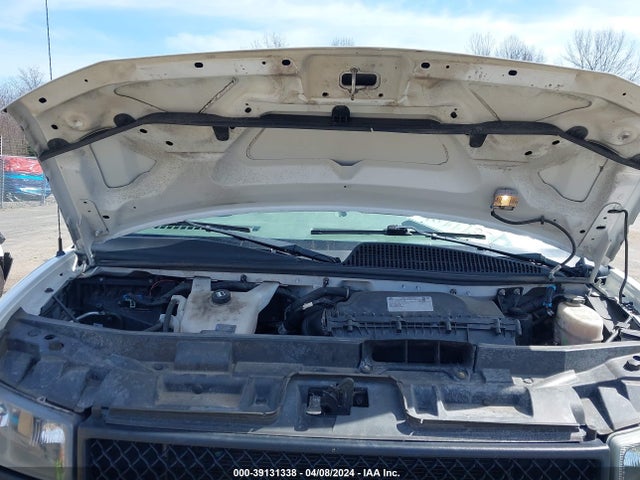 Chevrolet Express 2500 Work Van 2019 1GCWGAFP9K1351762 Image 10