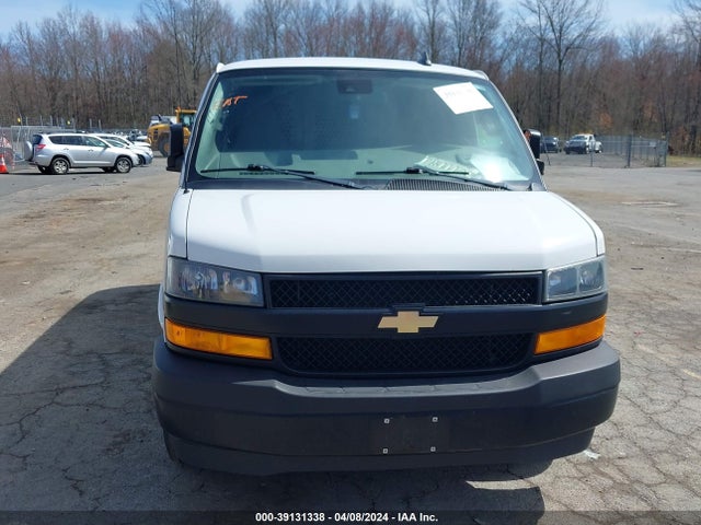 Chevrolet Express 2500 Work Van 2019 1GCWGAFP9K1351762 Image 12