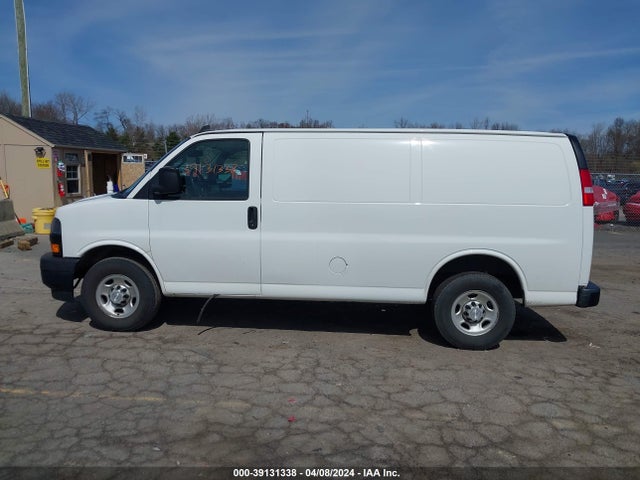 Chevrolet Express 2500 Work Van 2019 1GCWGAFP9K1351762 Image 14