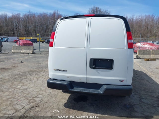 Chevrolet Express 2500 Work Van 2019 1GCWGAFP9K1351762 Image 16