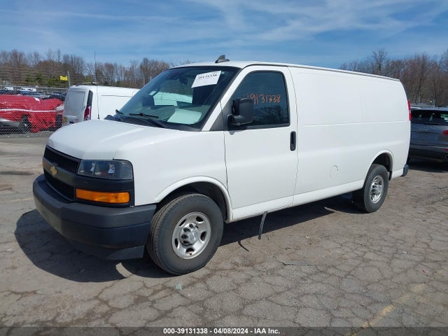 Chevrolet Express 2500 Work Van 2019 1GCWGAFP9K1351762 Image 2