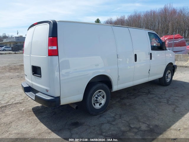 Chevrolet Express 2500 Work Van 2019 1GCWGAFP9K1351762 Image 4