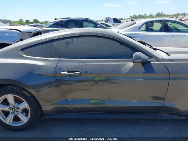 Ford Mustang V6 2016 1FA6P8AM1G5241896 Image 12