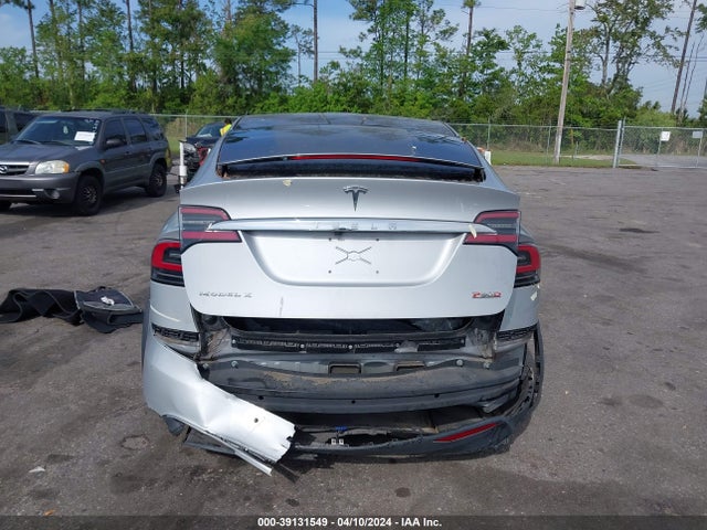 Tesla Model X 60d/p100d/p90d 2016 5YJXCAE47GF003898 Image 17