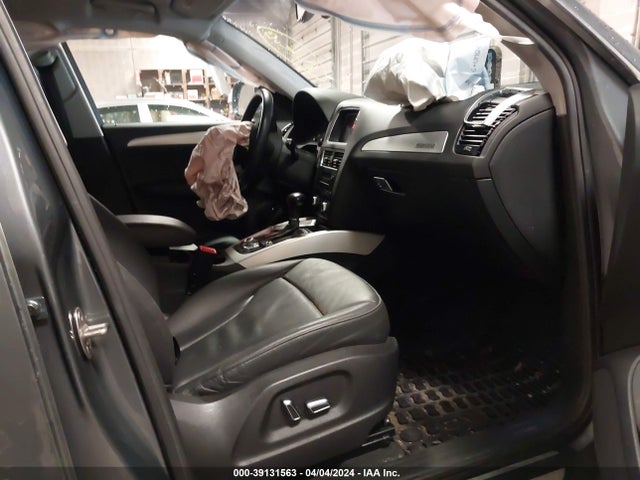 WA1LGCFP3EA010726 Audi Q5/sq5