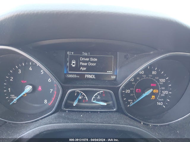Ford FOCUS SE 2018 1FADP3K21JL274827 Image 7