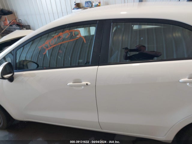 KIA RIO LX 2014 KNADM5A31E6410786 Image 14