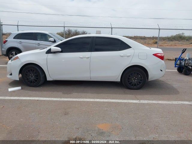 Toyota COROLLA LE 2017 5YFBURHE1HP573993 Image 14