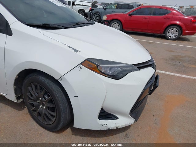 Toyota COROLLA LE 2017 5YFBURHE1HP573993 Image 6