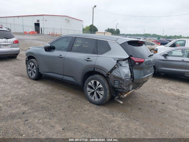 5N1AT3BA2MC833866 Nissan Rogue Sv Fwd