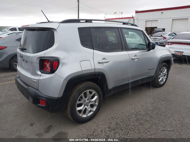 ZACCJABTXFPB81571 Jeep Renegade Latitude