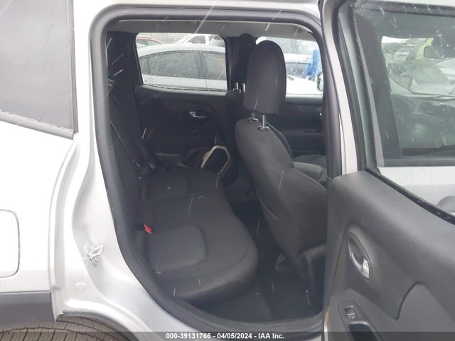 ZACCJABTXFPB81571 Jeep Renegade Latitude