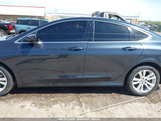 Chrysler 200 Limited Platinum 2016 1C3CCCAB1GN191306 Image 14
