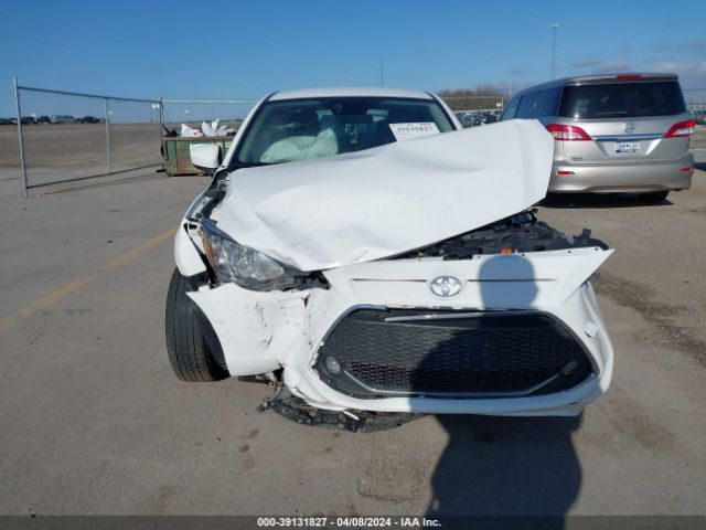 3MYDLBJV6LY710420 Toyota YARIS LE
