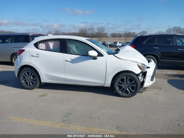 3MYDLBJV6LY710420 Toyota YARIS LE