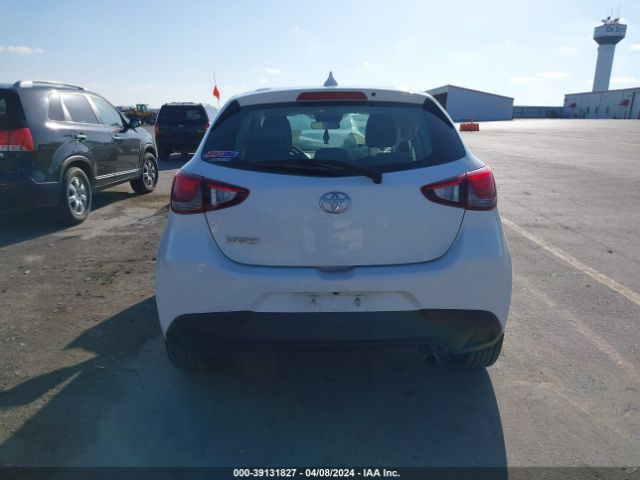 3MYDLBJV6LY710420 Toyota YARIS LE