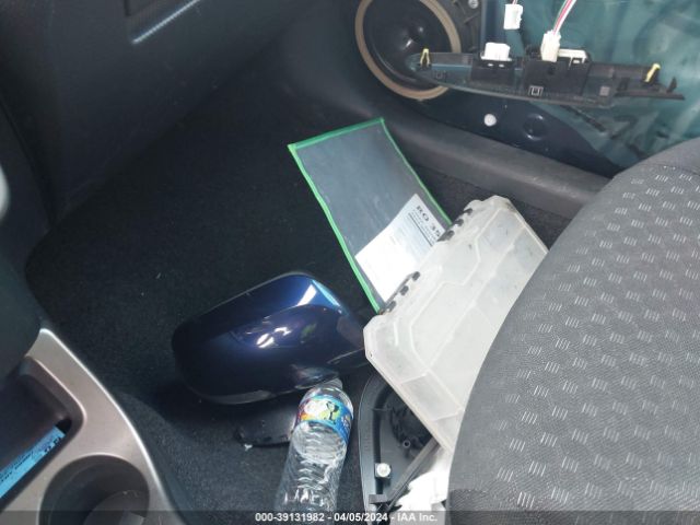 JTKKUPB4XE1044040 Scion XD