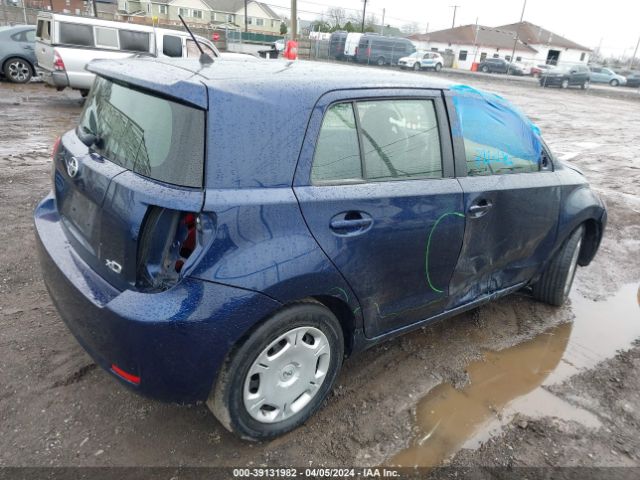JTKKUPB4XE1044040 Scion XD