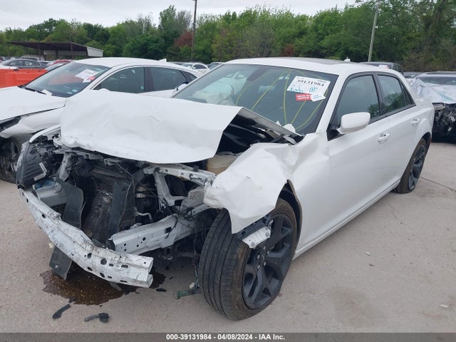 Chrysler 300 S 2022 2C3CCABGXNH184472 Image 2