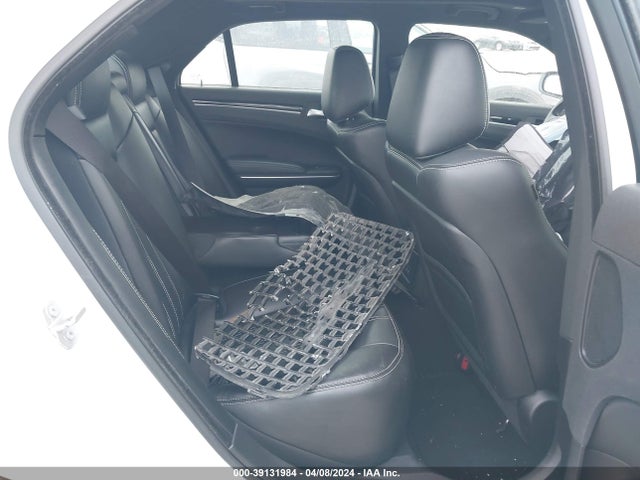 Chrysler 300 S 2022 2C3CCABGXNH184472 Image 8