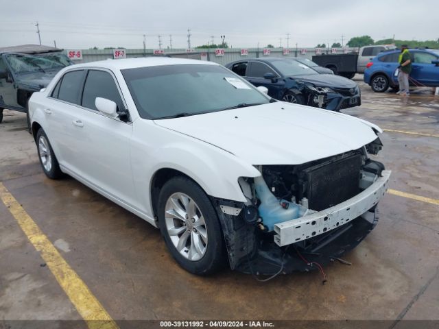 Auction sale of the 2015 Chrysler 300 Limited, vin: 2C3CCAAG8FH894067, lot number: 39131992
