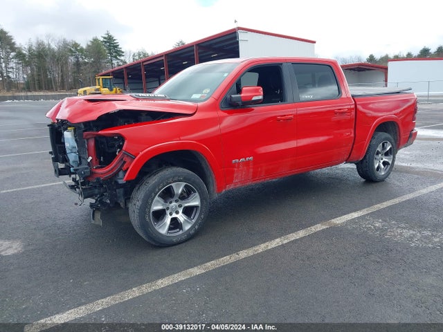 RAM 1500 Laramie  4x4 5'7 Box 2021 1C6SRFJT2MN789245 Image 2