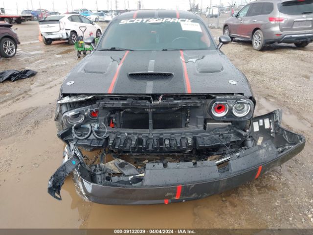 2C3CDZFJ3FH803819 Dodge Challenger R/t Scat Pack