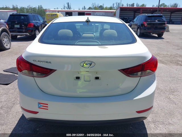 Hyundai Elantra Value Edition 2016 5NPDH4AE0GH779909 Image 16
