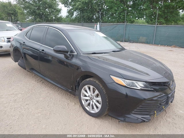 Toyota CAMRY LE 2018 JTNB11HK5J3006194 главное изображение