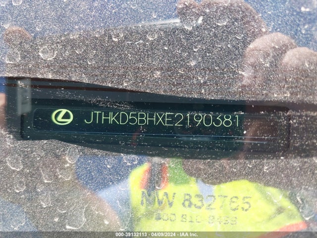 Lexus CT 200H 2014 JTHKD5BHXE2190381 Image 9