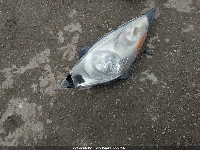 Chevrolet ll0 2014 KL8CD6S94EC408080 Image 24