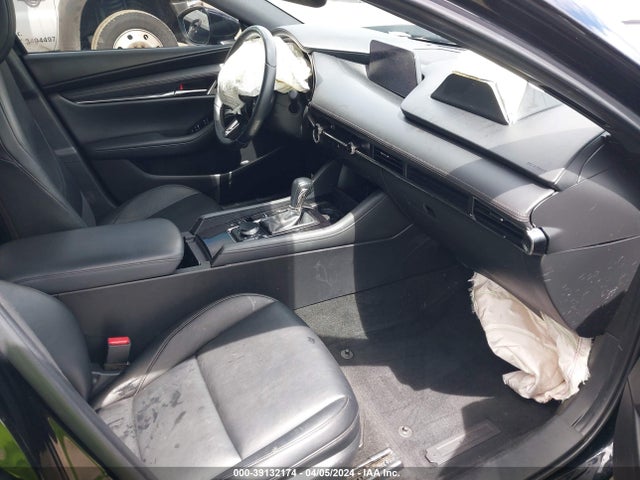 JM1BPAMM3K1141097 Mazda Mazda3 Preferred Package