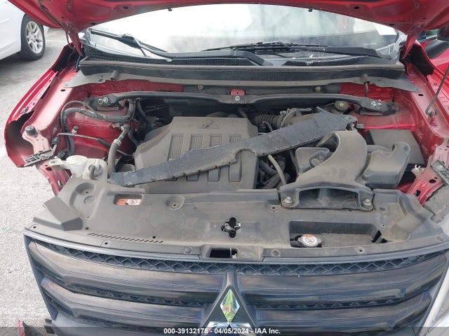 JA4AT4AA9JZ059890 Mitsubishi Eclipse Cross Le