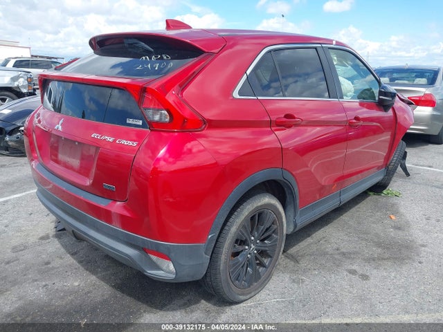 JA4AT4AA9JZ059890 Mitsubishi Eclipse Cross Le