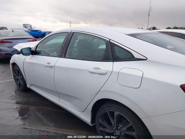 Honda Civic Sport 2019 2HGFC2F80KH526364 Image 14