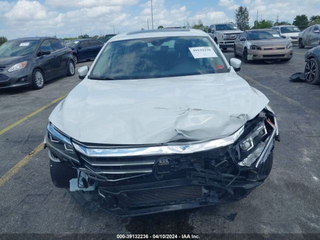1VWSA7A36NC002166 Volkswagen Passat 2.0t Se