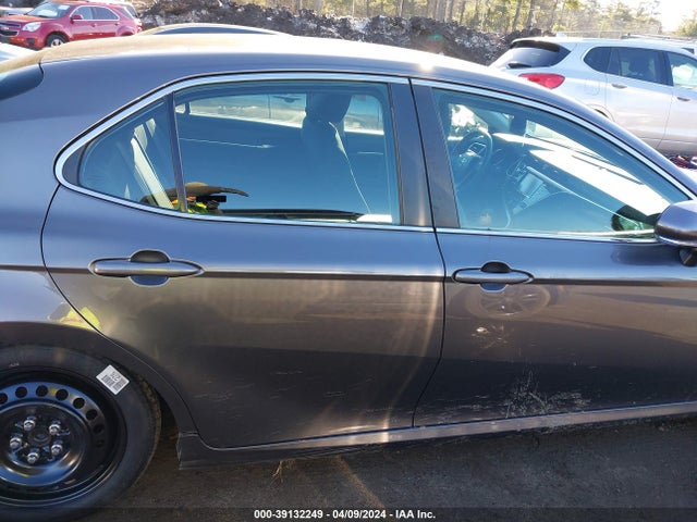 Toyota CAMRY LE 2018 4T1B11HK0JU534641 Image 13