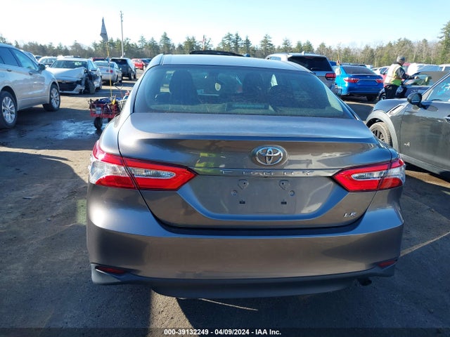 Toyota CAMRY LE 2018 4T1B11HK0JU534641 Image 16