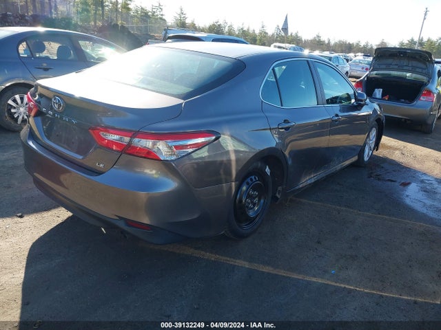 Toyota CAMRY LE 2018 4T1B11HK0JU534641 Image 4